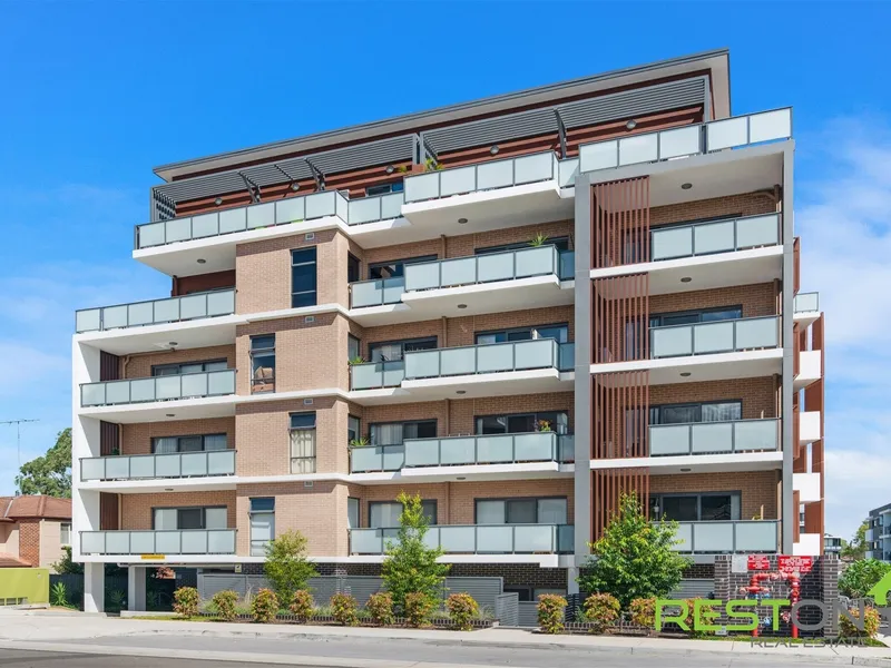 TWO BEDROOM LUXURY APARTMENT!