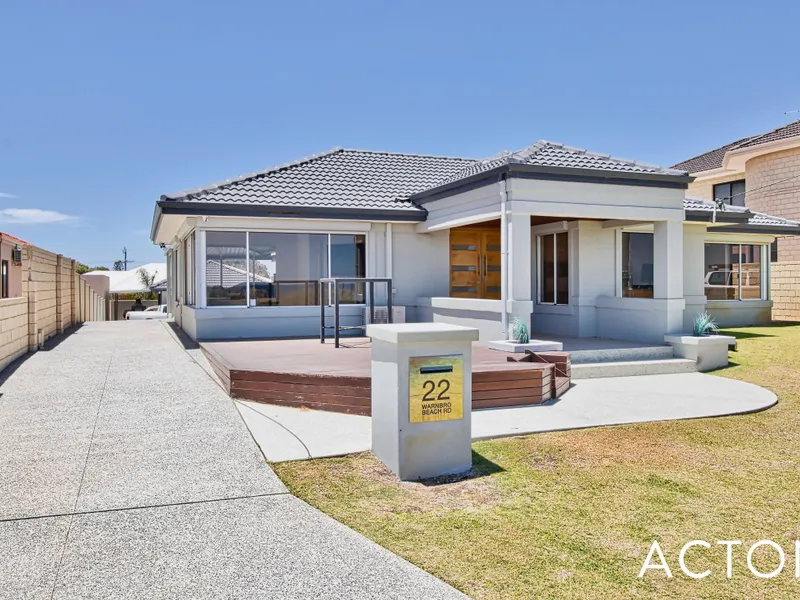 Opposite The Beach With Uninterrupted Ocean Views