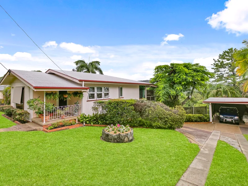 Country Views in Nambour Heights