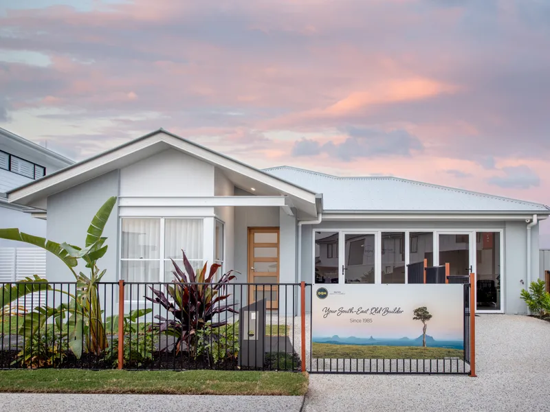 Investors STOP..... Display Home with FANTASTIC Lease Back Awaits