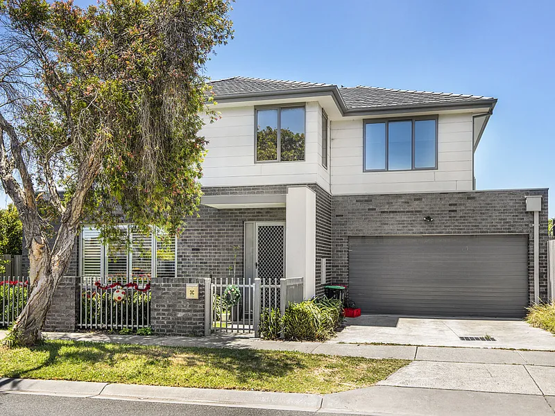 Stunning Easy Living