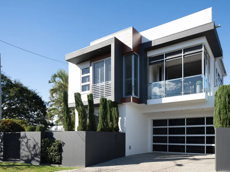 Exquisite Family Home in Perfect Location