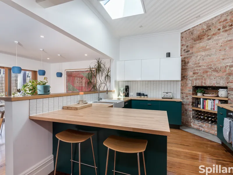 Modern house in sought after Maryville