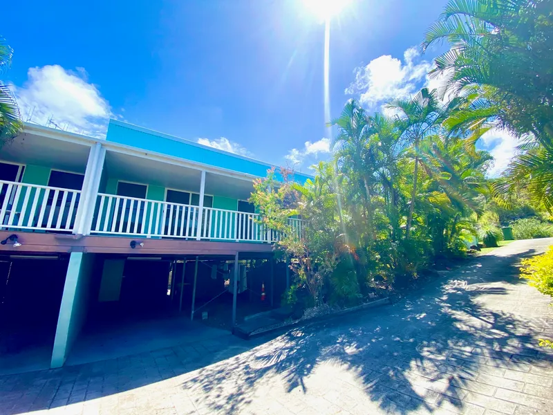 Tropical Villa - Priced to Sell!