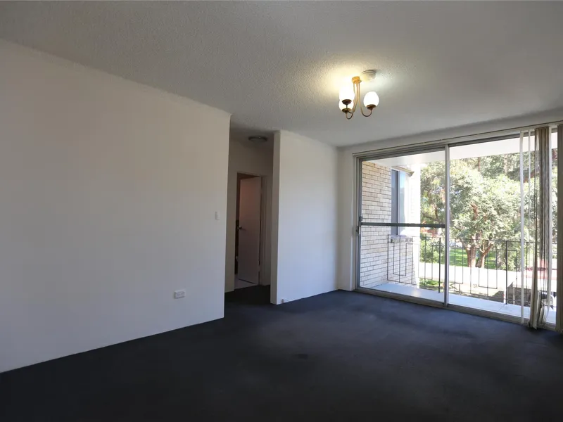 Entry Via Evans Lane - STUNNING ONE BEDROOM