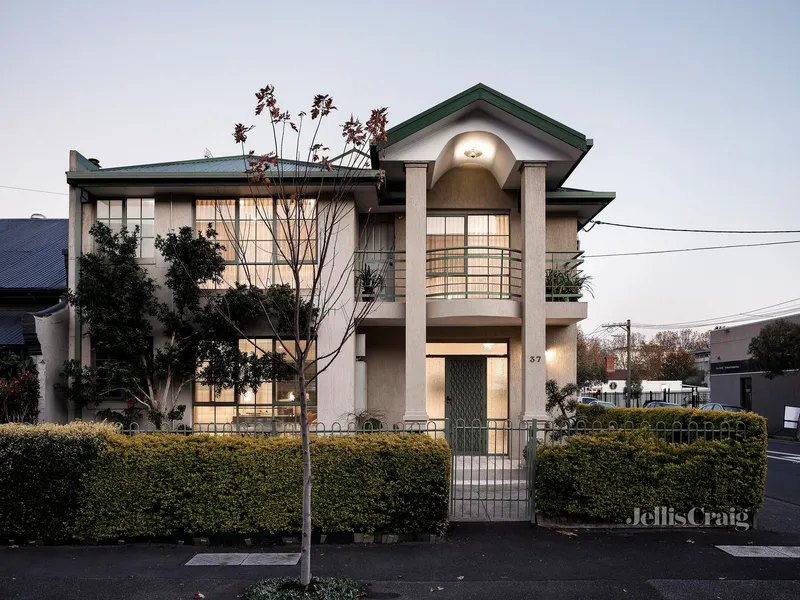 A unique find in an enviable inner-city locale