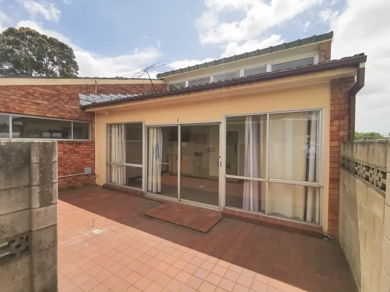 Centrally Located Two Bedroom Unit For Lease