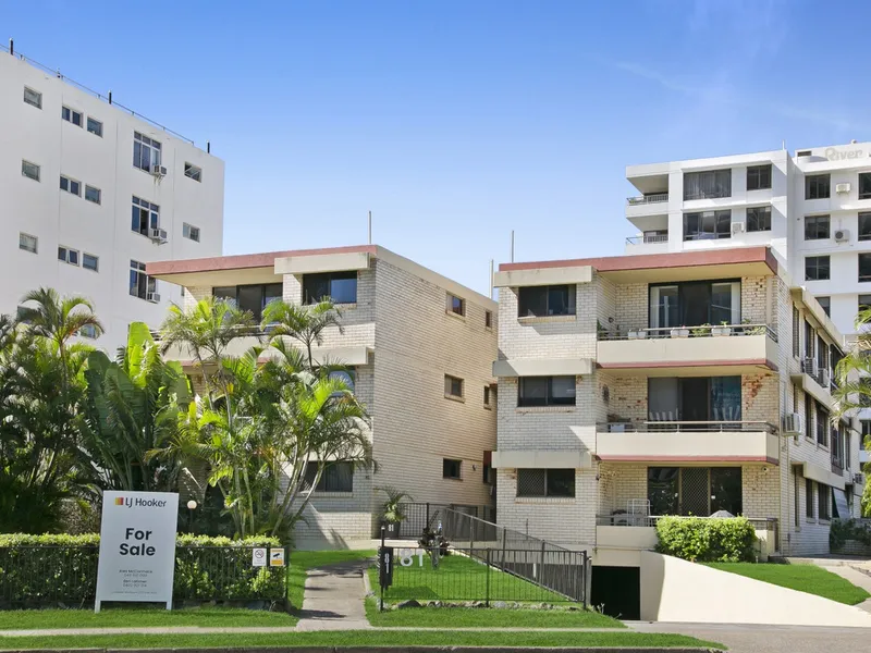 Premier Southport Location - Riverview Apartments