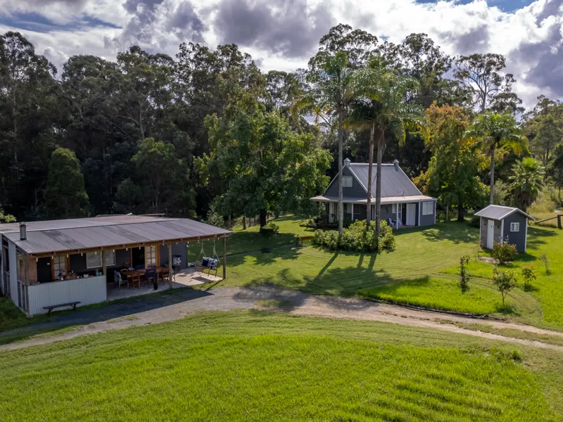 Country Hinterland Escape – Tranquil Valley views