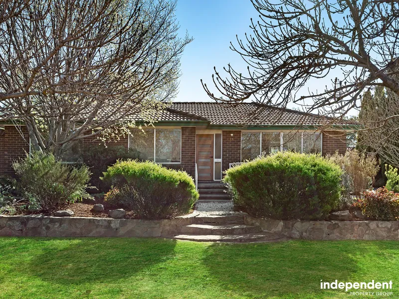 Delightful 3 bedroom family home on a generous 778m2 block, located in highly sought after suburb