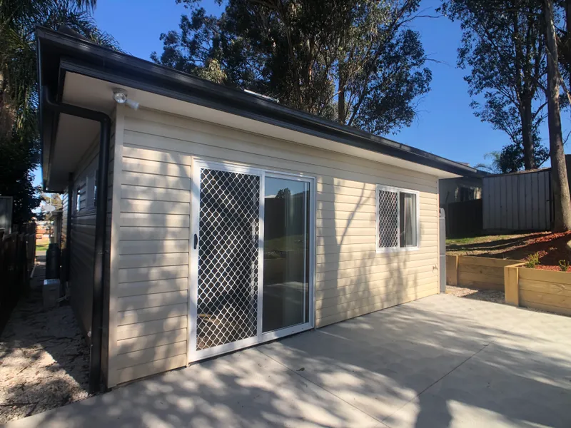 BRAND NEW GRANNY FLAT