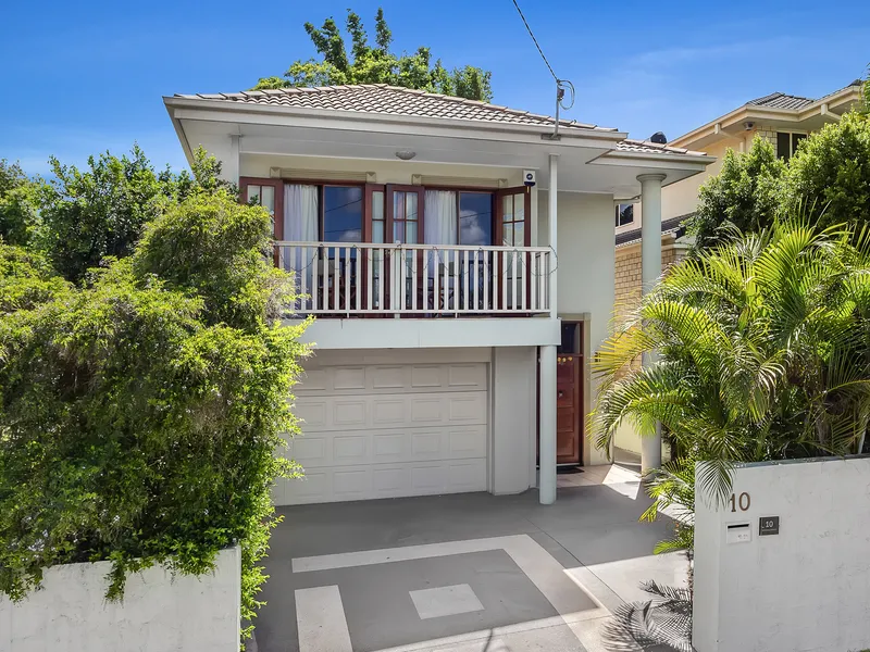 Contemporary family home conveniently located.