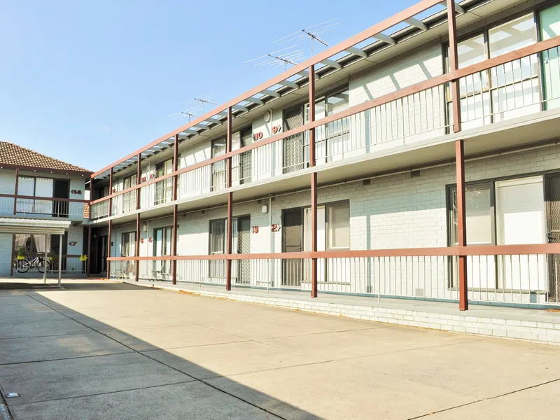 Ideally Located 1 Bedroom Apartment