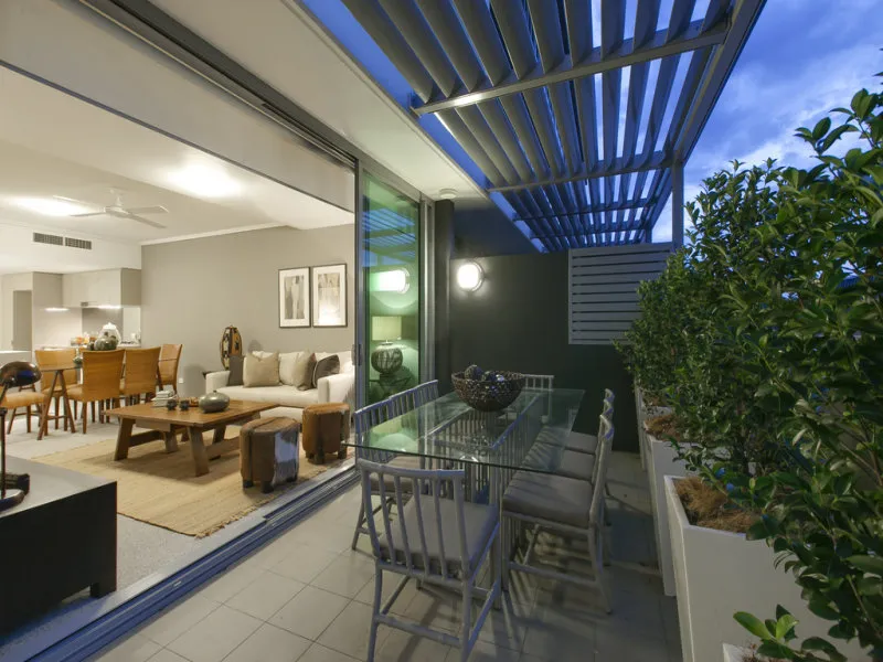Lifestyle excellence with a glamorous terrace