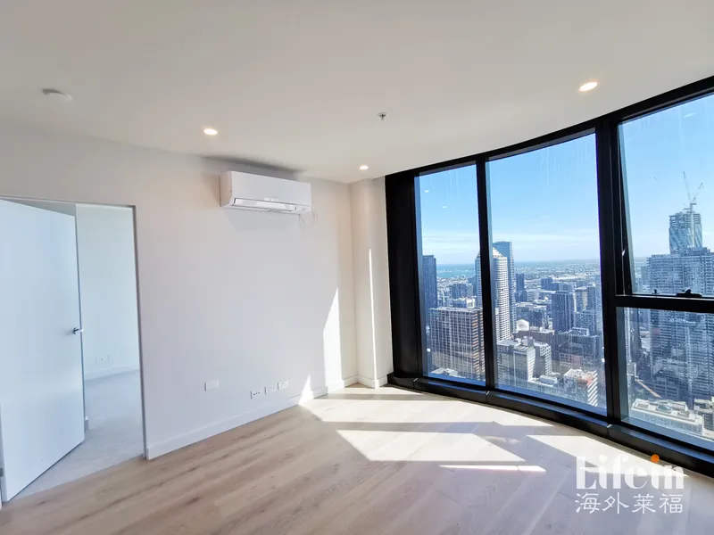 Two Bedrooms Apartment In the heart of the CBD!