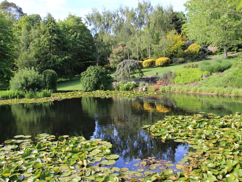 Spectacular Garden Estate 