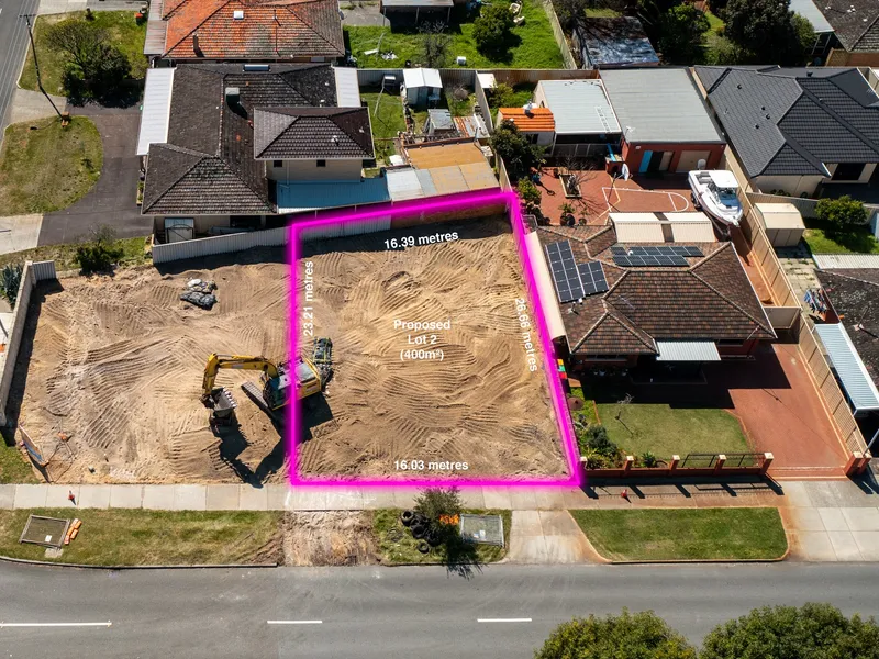 Prime 400sqm Green Titled Block