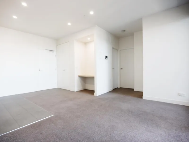 201/332 High Street, NORTHCOTE VIC 3070 - 2 Bedroom 1 Carpark space for leasing