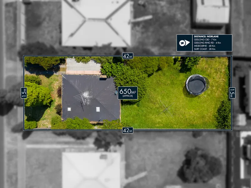 Superb development potential on 650m2 (approx.) allotment.