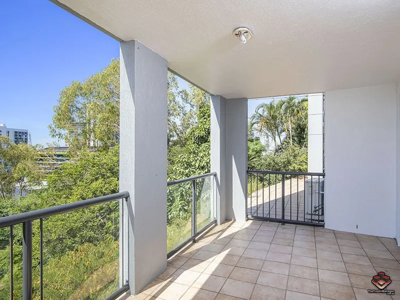 Excellent North facing Unit with River Views