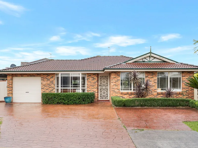 HOUSE & GRANNY FLAT - MUST BE SOLD