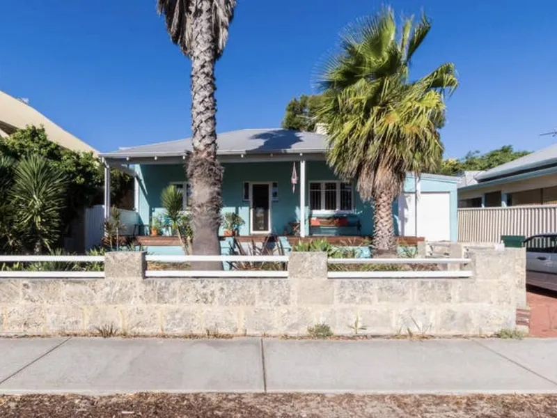 Beach Front – Beach View – South Fremantle