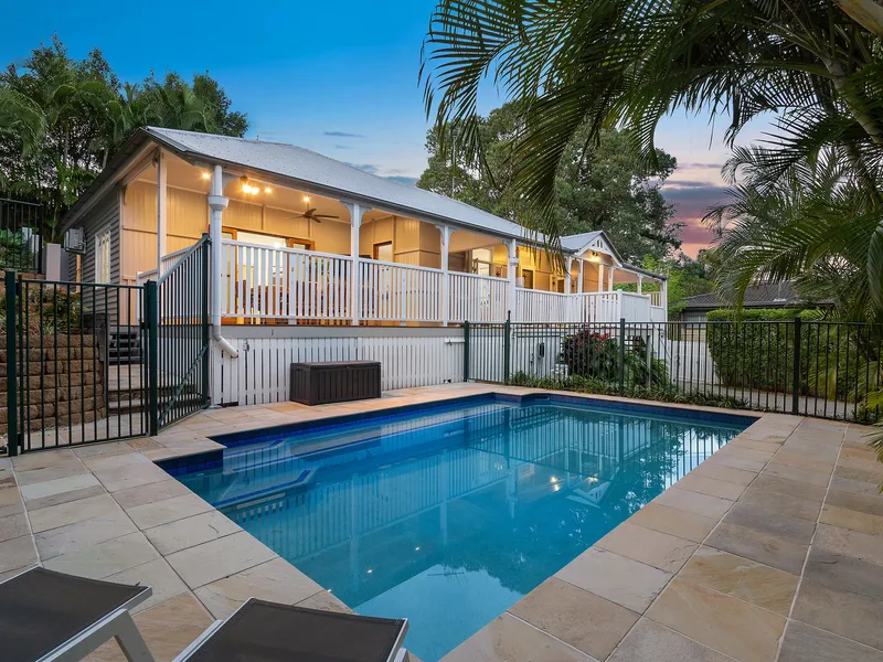 Refined Queenslander offers privacy and convenience