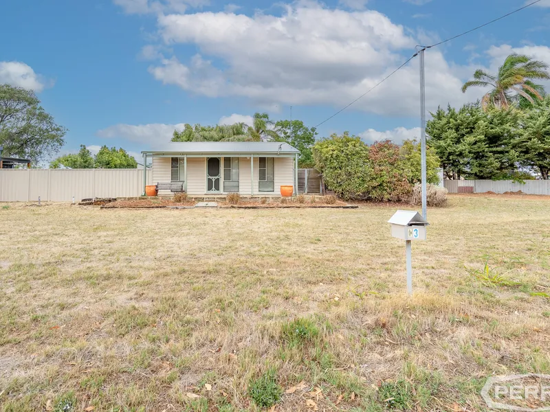 HOLIDAY, HOME OR RENTAL?