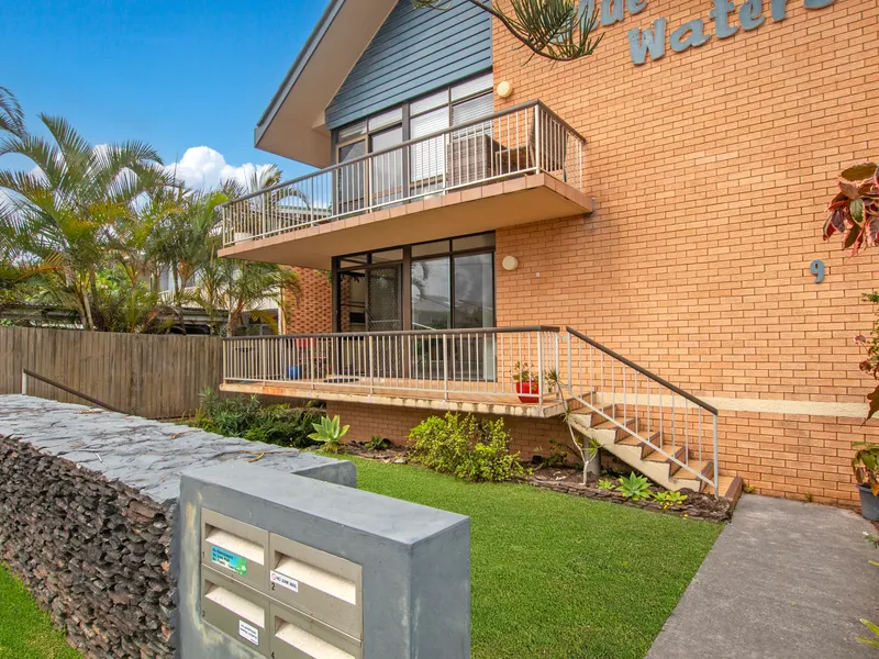 Two bedroom unit in East Ballina