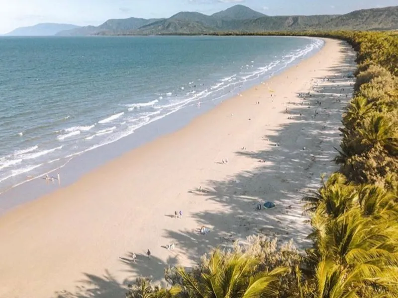 SEASIDE ESCAPE Port Douglas AUSTRALIA FREEHOLD COMPLEX
