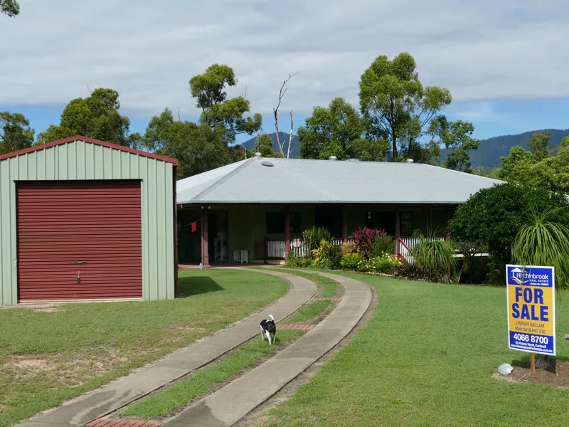 Master built Colonial home