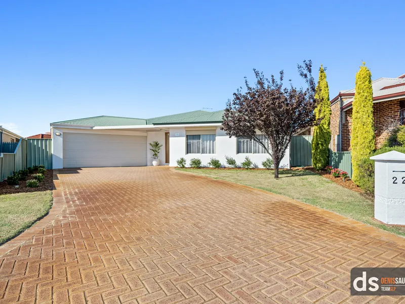 4 x 3 on 674m2 Block + Powered 8 x 6 Workshop!