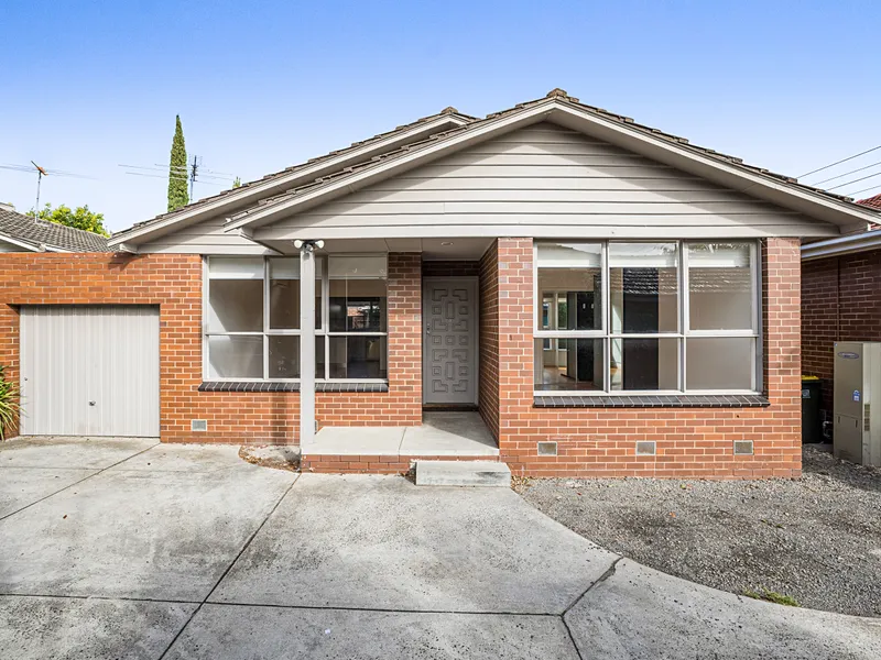 SUN FILLED, EASY LIVING IN THE MCKINNON ZONE.
