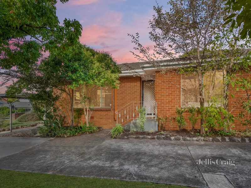 Brimming with low-maintenance appeal