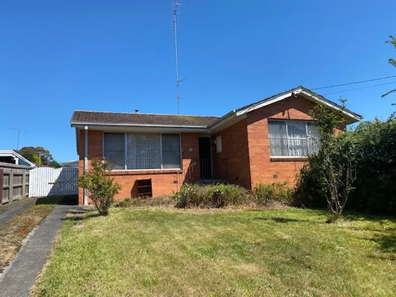 51 Walker Parade, Churchill, Victoria 3842