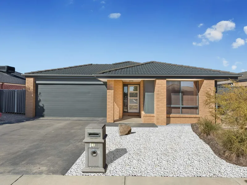 Stylish Home with Great Backyard!