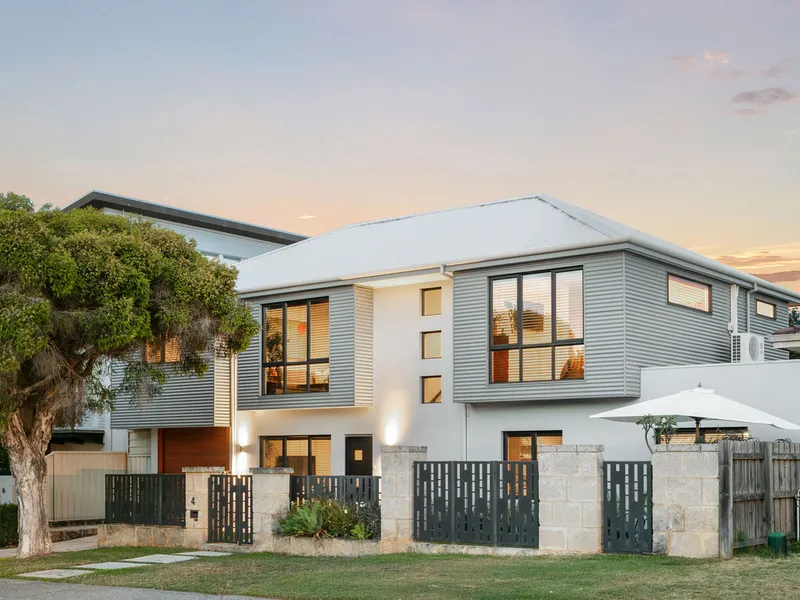 A Low-Maintenance Oasis in the Heart of it all!