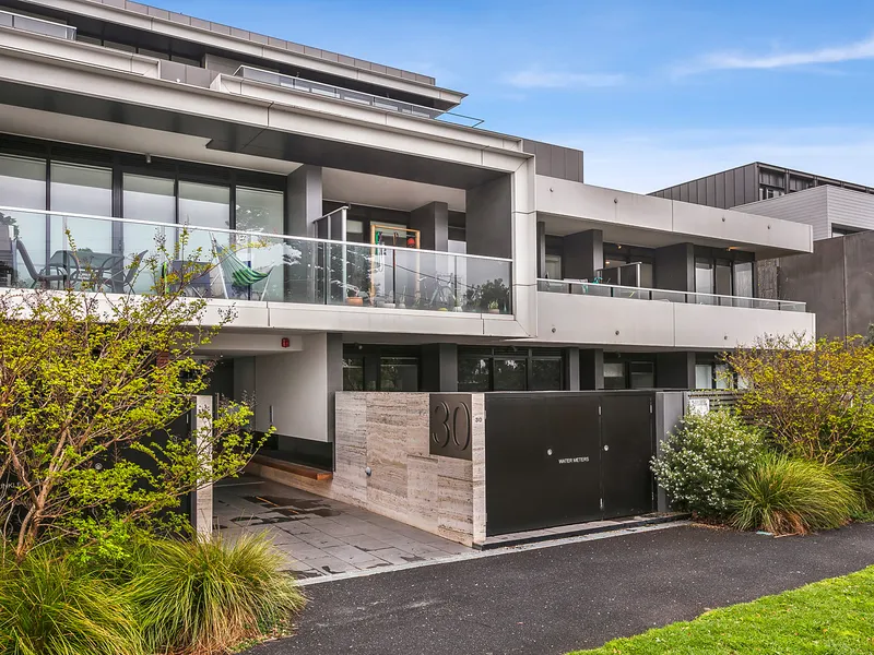 Sensational Space in a Pivotal Position