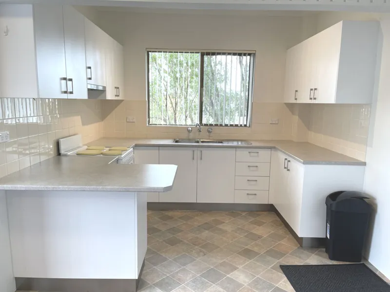 TWO BEDROOM UNIT IN CONVENIENT LOCATION!!