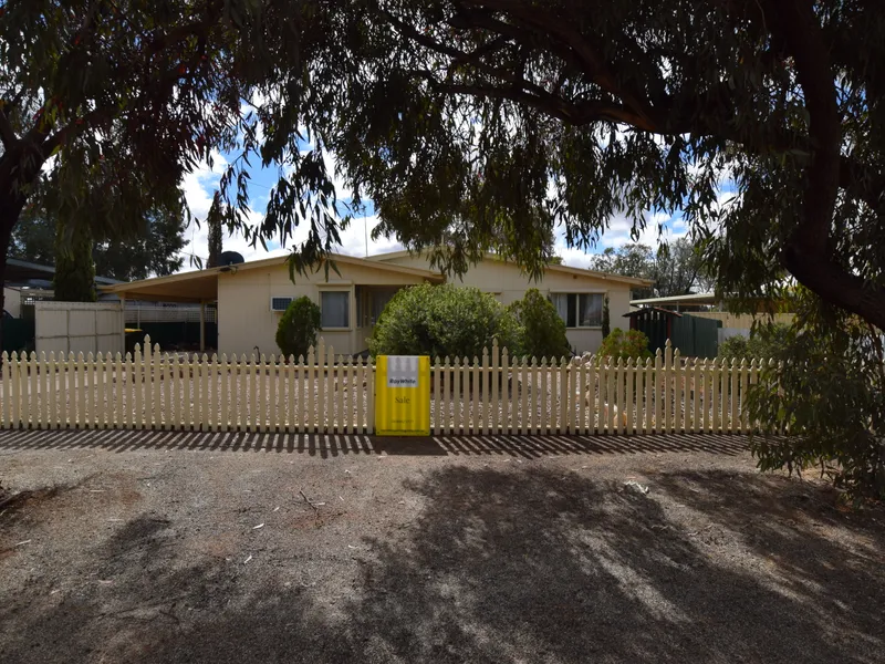 Working investment or family home in a great location