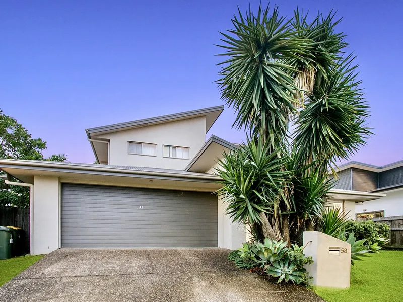 COMMANDING FAMILY HOME - LARGE BLOCK - PREMIUM ADDRESS