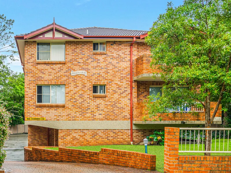 RENOVATED FIRST FLOOR UNIT