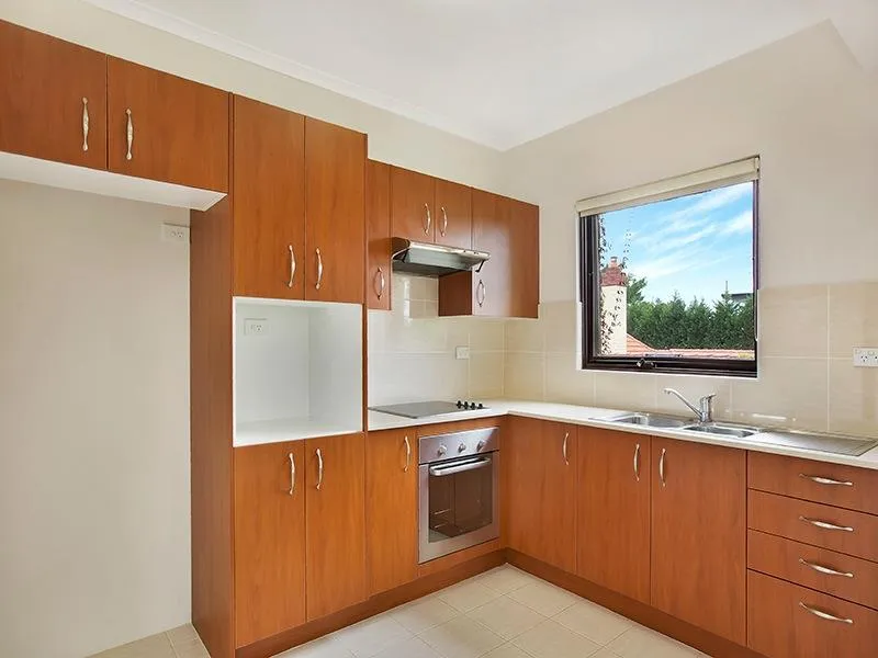 Renovated, Sunny & Spacious Apartment