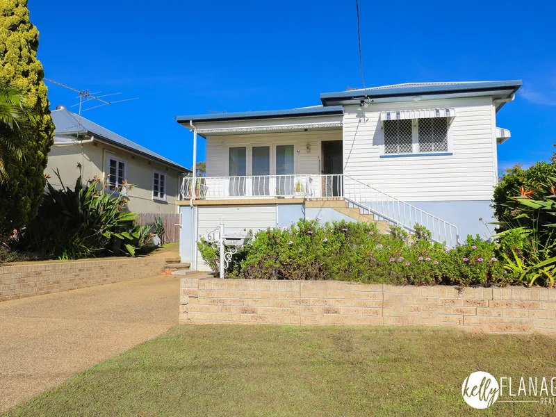 SIMPLY A BRILLIANT HOME