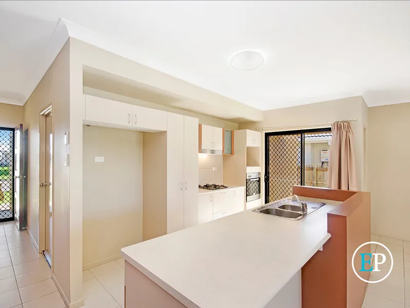A Great Family Home Surrounded By Parks, Shopping and Schools