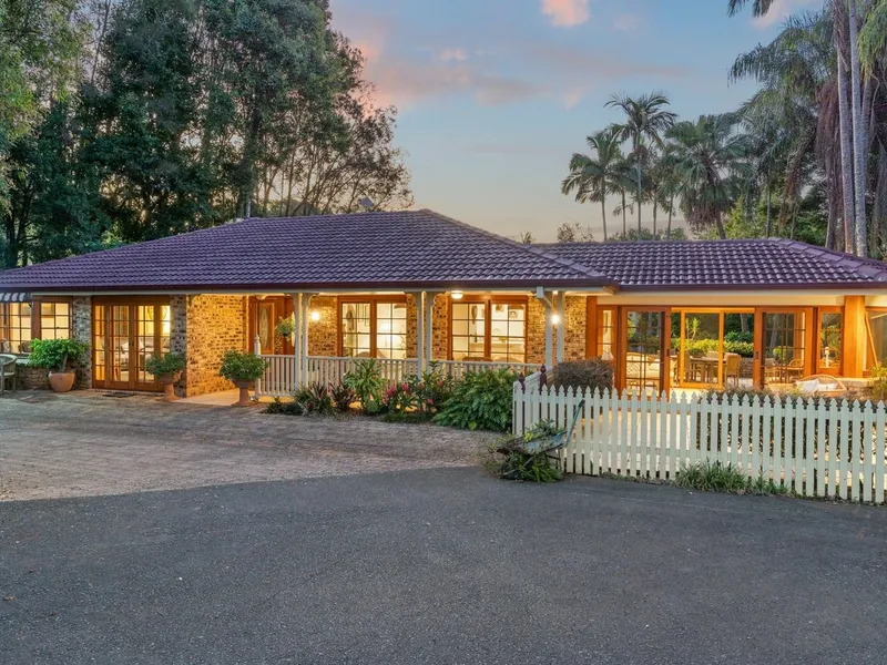 Byron Hinterland Family Home with Pool