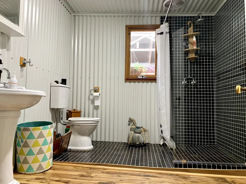 A UNIQUE OPPORTUNITY FOR THE ASTUTE PURCHASER.