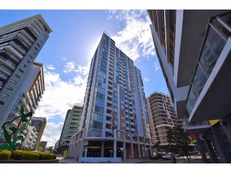 Two bedroom Apartment in Summit