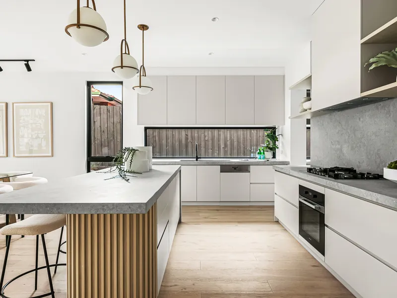 Sublime Sophistication In Blue Ribbon Locale