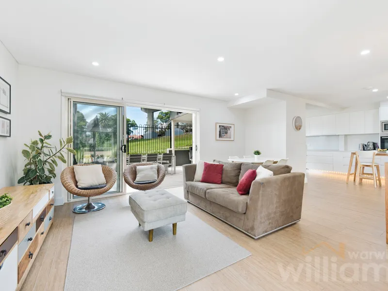 A Designer Waterfront Family Haven With Intimate Views